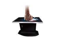 Wewnętrzny stolik z ekranem dotykowym Wodoodporny interaktywny stolik z ekranem dotykowym LCD