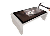 55-calowy interaktywny stolik kawowy z ekranem dotykowym do konferencji / jadalni / wyświetlacza / baru