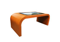 Stolik kawowy z ekranem dotykowym 43-calowy wielopunktowy pojemnościowy interaktywny stolik dotykowy do wyświetlania reklam na spotkaniach